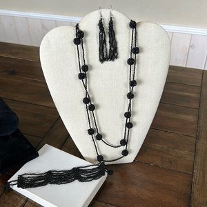 Beaded jewelry set
